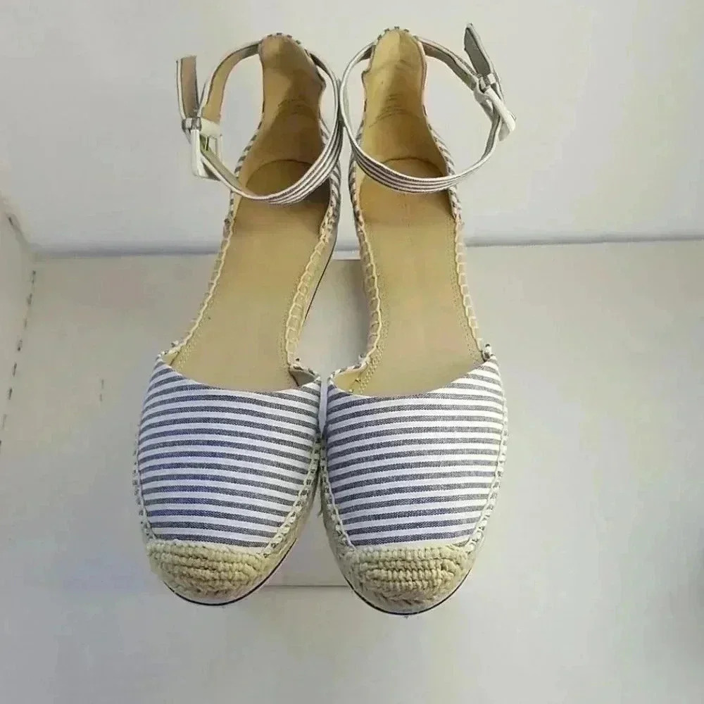 NORDSTROM SIGNATURE ROSI SANDALS - Picture 7 of 8